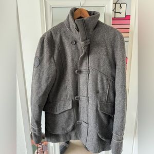 Volcom Scout size small wool peacoat. Great condition, doesn’t fit me anymore